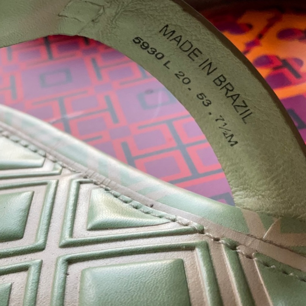 💚 TORY BURCH METAL MILLER SANDALS 💚 - Picture 15 of 16